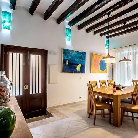 Casa Del Pueblo